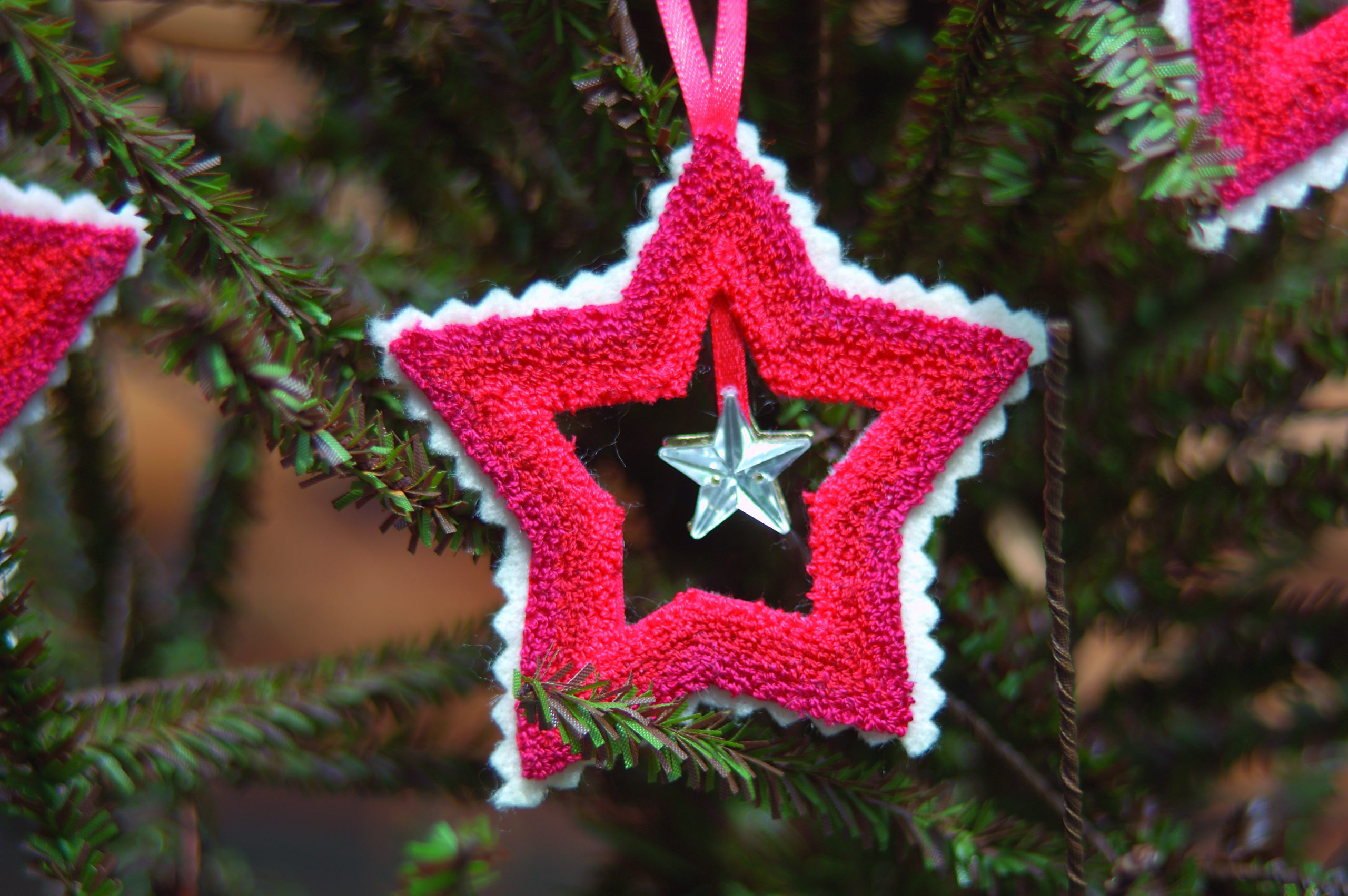 Introducing the Handmade Star Ornament Pattern Introducing the Handmade Star Ornament Pattern