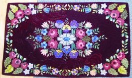 Hooking 101: Hooking Large Rugs